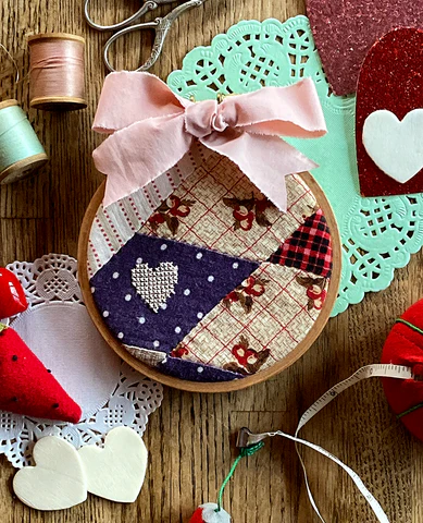 Quilt Hoop Heart 9